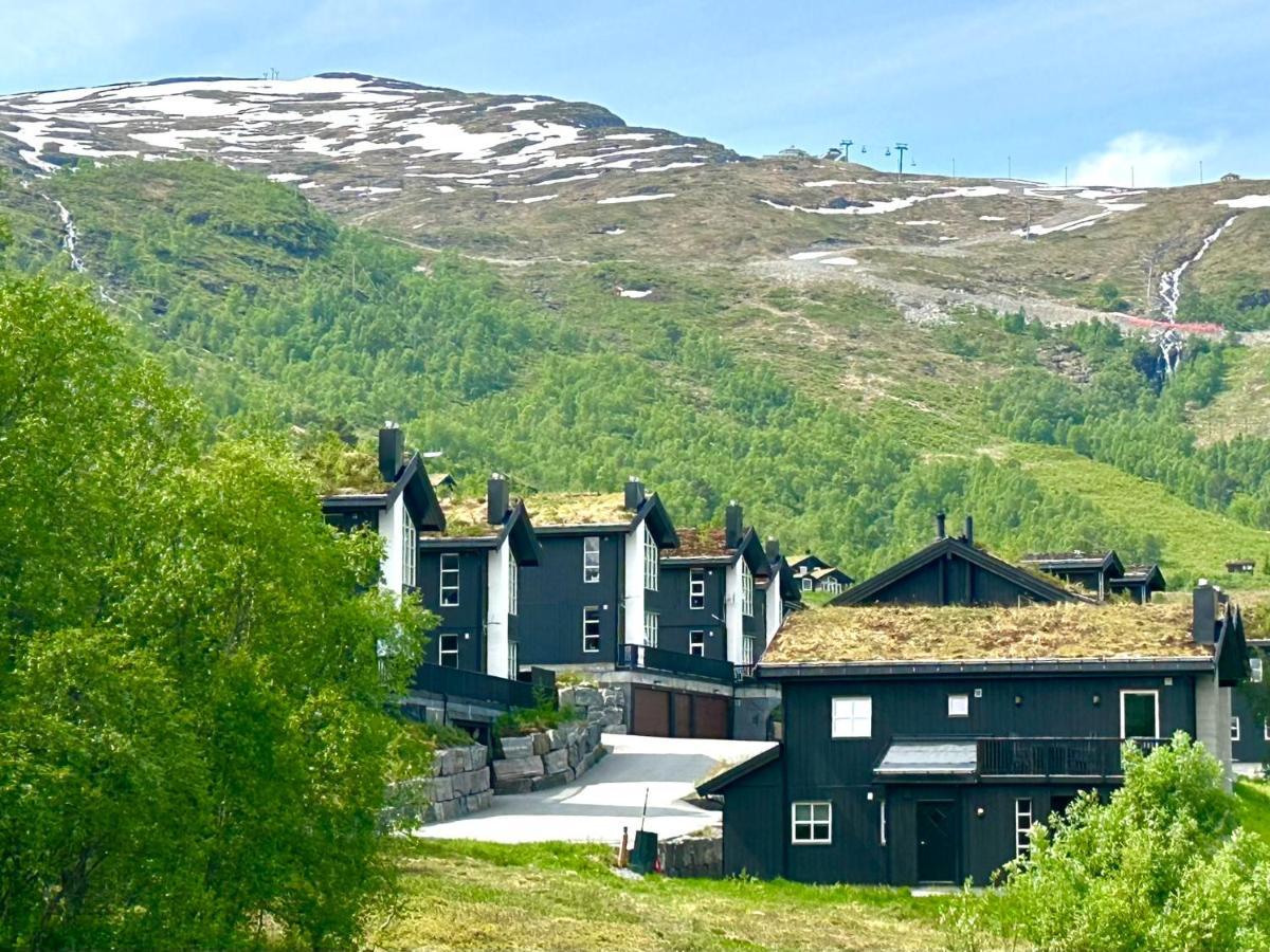 Lovise Mountain Apartment Stranda (More og Romsdal) Exterior foto